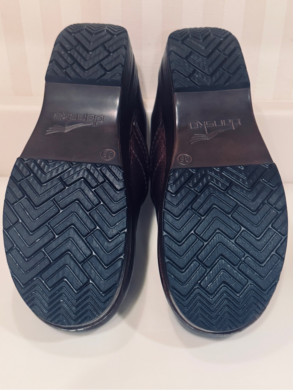 Dansko Professional Brown Leather Clog Mules Shoes - Picture 9 of 14